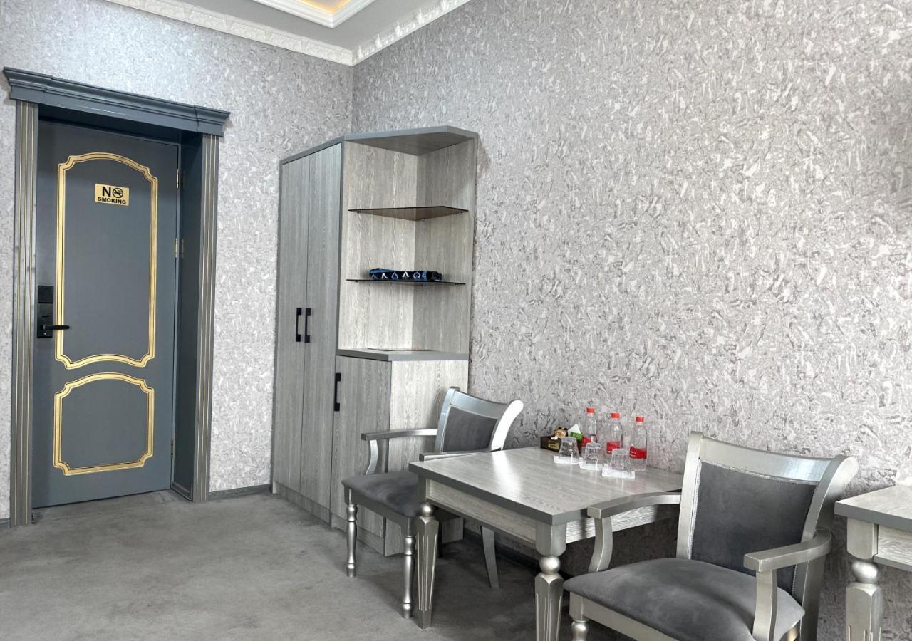 Diyor Hotel Marghilon Extérieur photo