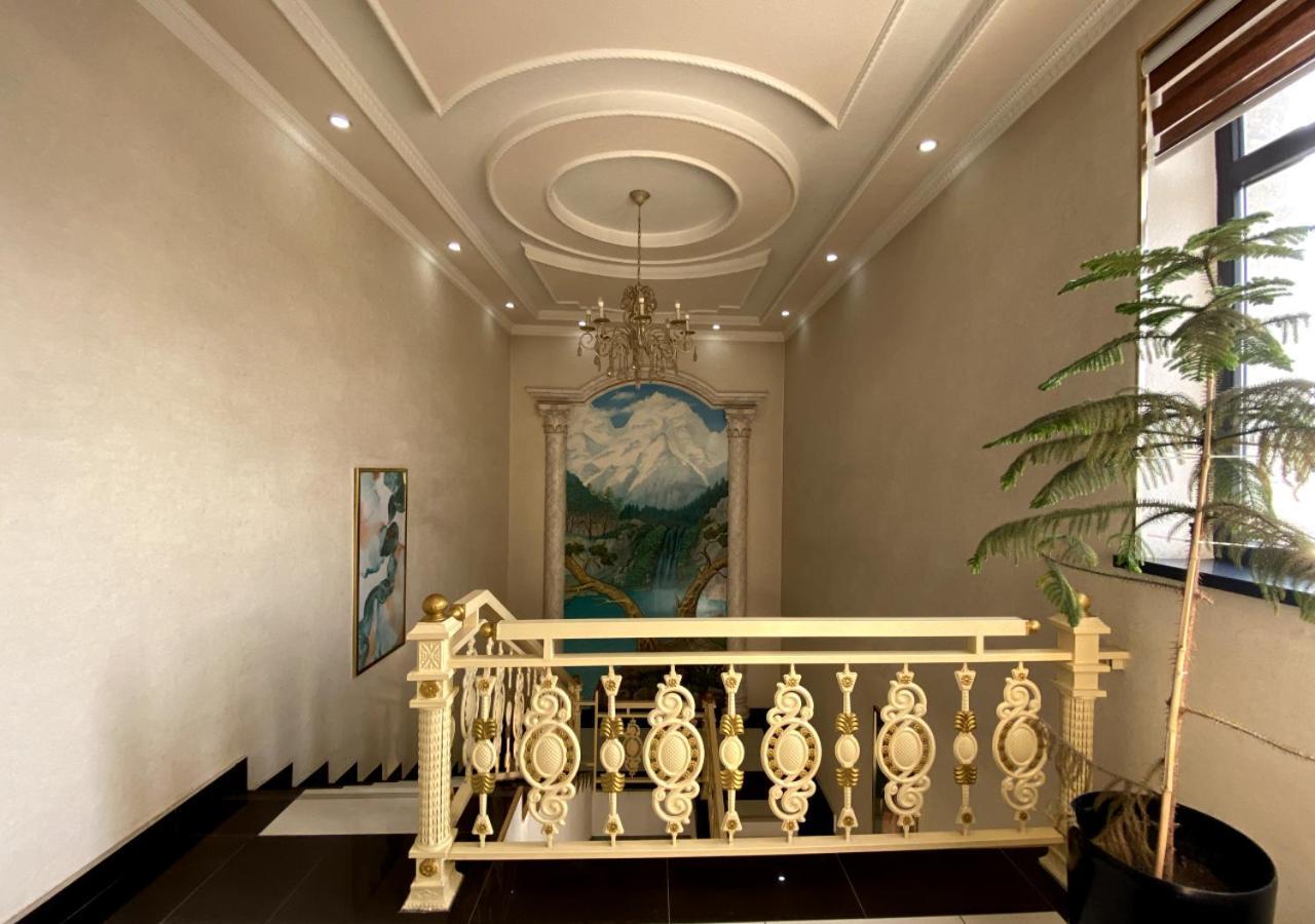 Diyor Hotel Marghilon Extérieur photo