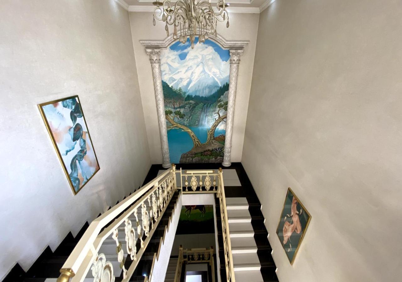 Diyor Hotel Marghilon Extérieur photo
